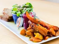 The Beach Day's Bar & B&B - sarapan