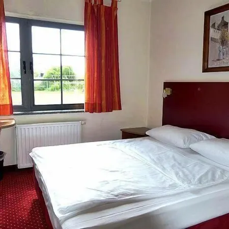 West Hotel an der Sächsischen Weinstrasse