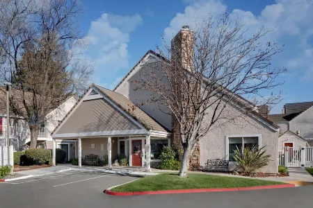 Residence Inn Fremont Silicon Valley Отели в г. Фремонт