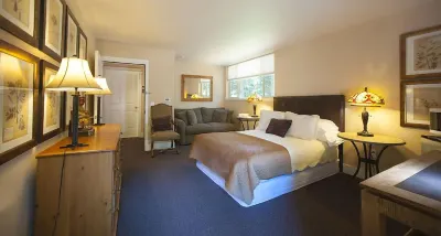 Harmony Ridge Lodge Hotels near Rendezvous