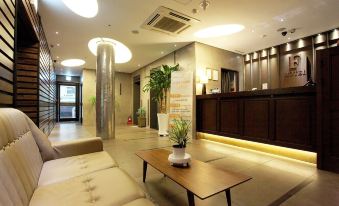 F Hotel Yeongdeungpo