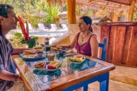 Caribe Town Bungalows - breakfast