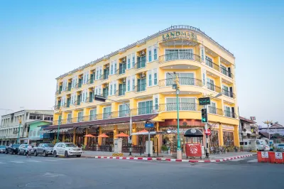 Landmark Nakhonphanom Hotel Hotels in der Nähe von Wat Pa Thamwiwek