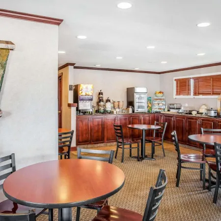 Quality Inn Port Angeles - Near Olympic National Park