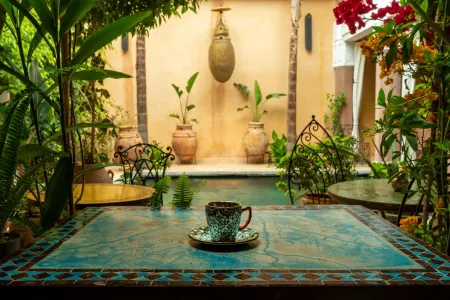 Riad Roxanne