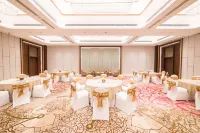 Taj Mahal Lucknow Hotels in Lucknow