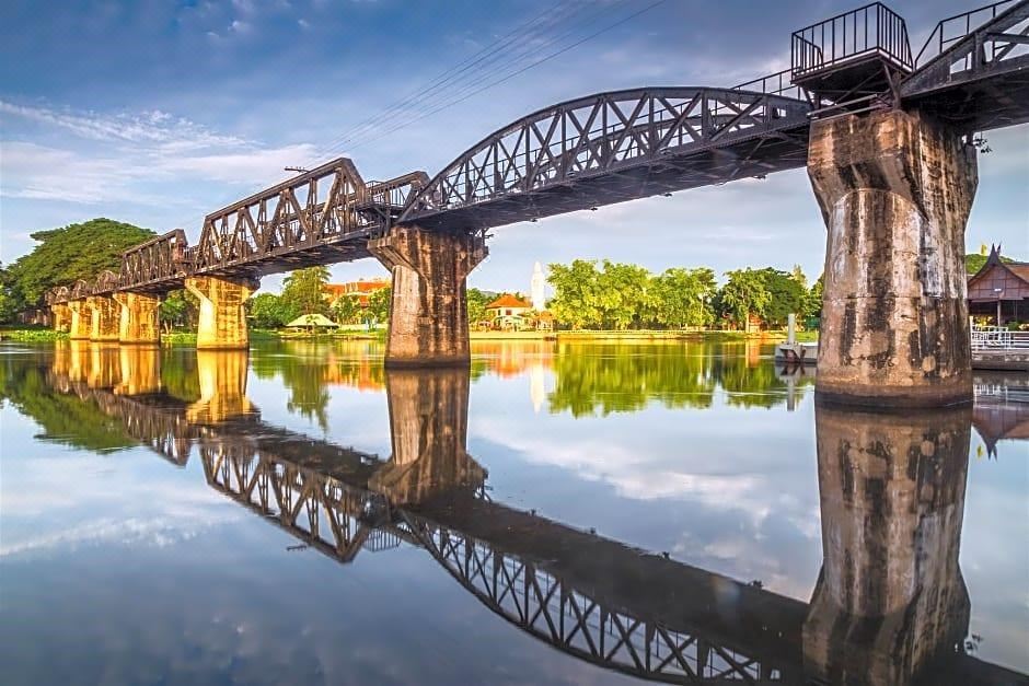 4. 밤부야 리조트..