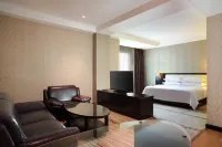 Four Points by Sheraton Medan Hoteles en Sei Sikambing D