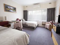 Redhill Cooma Motor Inn Hotel di Cooma
