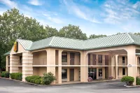 Super 8 by Wyndham Decatur/Lithonia/ATL Area Ξενοδοχεία στην πόλη Lithonia