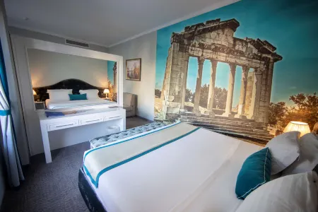 Adriatik Hotel, BW Premier Collection Отели рядом с достопримечательностью «Venetian Tower of Durrës»