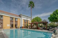 Hampton Inn Livermore-East Bay - Pools