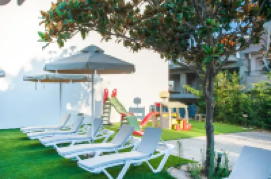 Acrotel Lily Ann Village