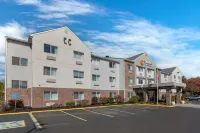 Comfort Inn & Suites Hotels in Jefferson Township