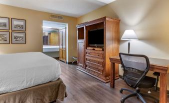 Best Western Plus Kings Inn  Suites