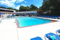 Seawinds II Hotels in Dennis