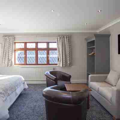 The Woodborough Inn Rooms