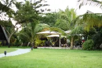Aguia Negra Hotels near Vilankulo Local Tour