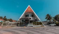 Nakula Sadewa Sanggraloka - Villa Ubud Anyer Hotell i Karang Suraga