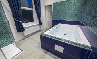 G Boutique Hotel