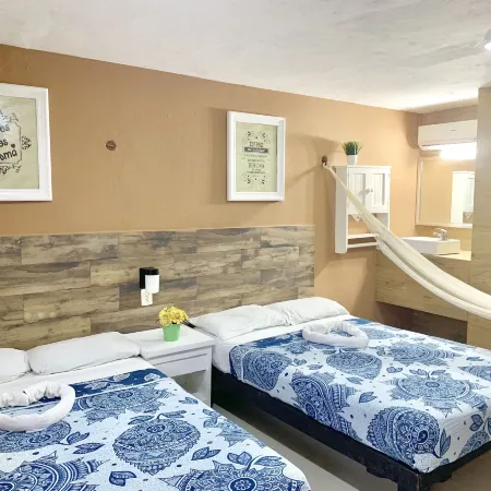 DNA Cancun Hotel y Posada