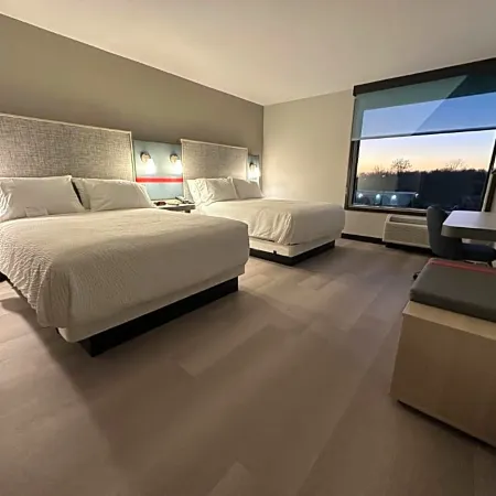 avid hotel FORT WAYNE NORTH by IHG