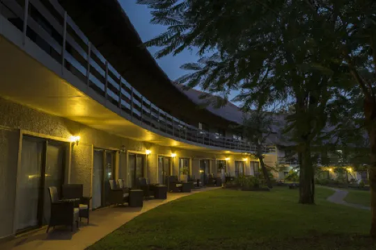 阿贊比西河小屋