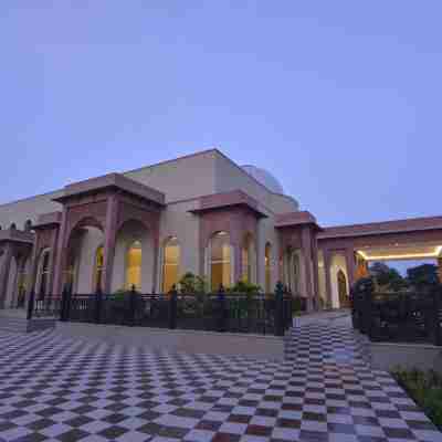 Orchha Palace and Convention Centre Hotel Exterior