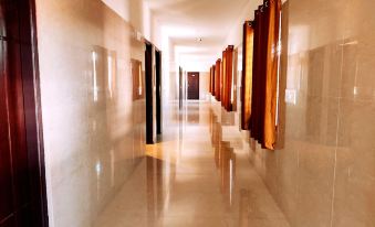 Yuvraj Galaxy Inn