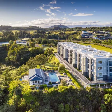 Hilton Lake Taupo Отели в г. Таупо