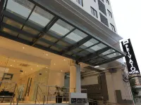 Privato Makati Hotels near Vito Cruz