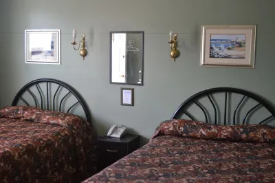 Modern Motel