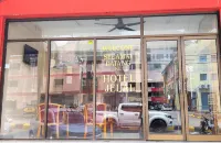 Hotel Jelai Kuala Lipis (Jln Bk Bius) فنادق في Kuala Lipis