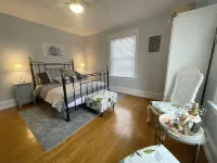 The Boardwalk Inn Slemon Park Rink附近的飯店