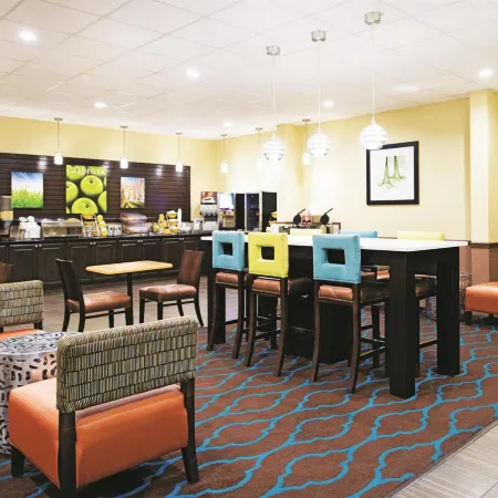 Garner Hotel WYTHEVILLE EAST by IHG
