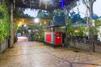 RedDoorz Plus @ Surapati 2