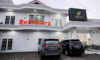 RedDoorz Plus Syariah Near Museum Lampung