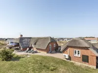 "Lavina" - 950m from the Sea - 4 tähden