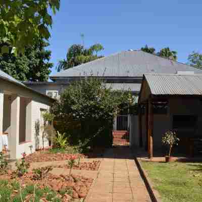 Stoep Cafe Guest House Hotel Exterior