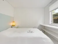 "Aksa" - 400m from the Sea