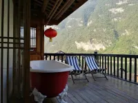 Gongtan Breeze Lodge Hotel di Youyang Tujia and Miao Autonomous County