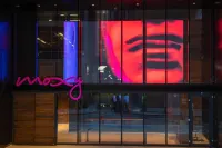 Moxy NYC Downtown - Parkplatz