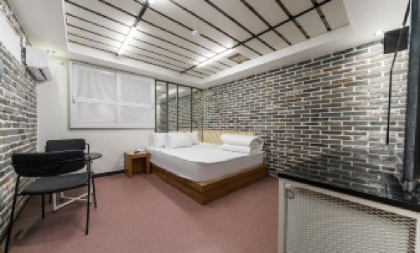 5. 부산 대연동 호..