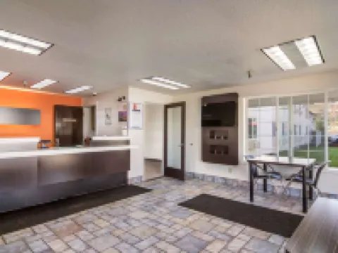 Motel 6 the Dalles, or Hotels in The Dalles