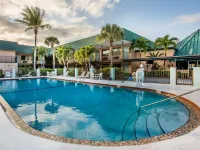 Super 8 by Wyndham North Palm Beach Hotels in Palm Beach County