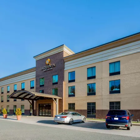La Quinta Inn & Suites by Wyndham Bel Air/I-95 Exit 77A