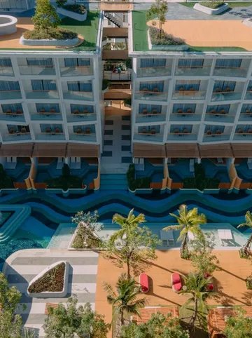 รูปภาพของอันดามัน เอมเบรส ป่าตอง