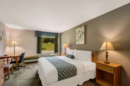 SureStay Plus Hotel by Best Western Berkeley Springs