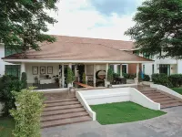 The Desiign Hotel Hotels in Si Maha Phot