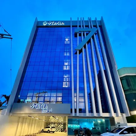 Stacia Hotel